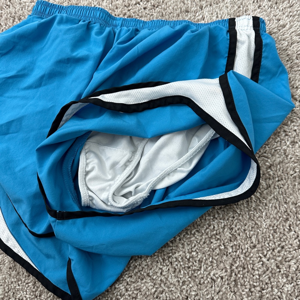 Nike Shorts - Picture 6 of 6